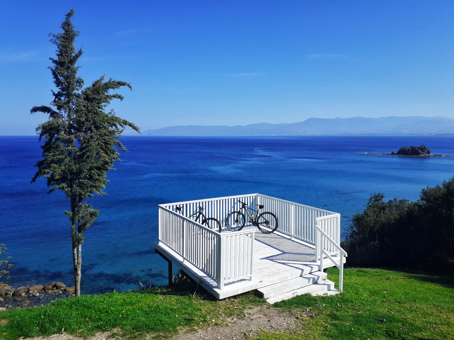 Hiking & Cicling Club: Bike and Hike Cyprus Logo