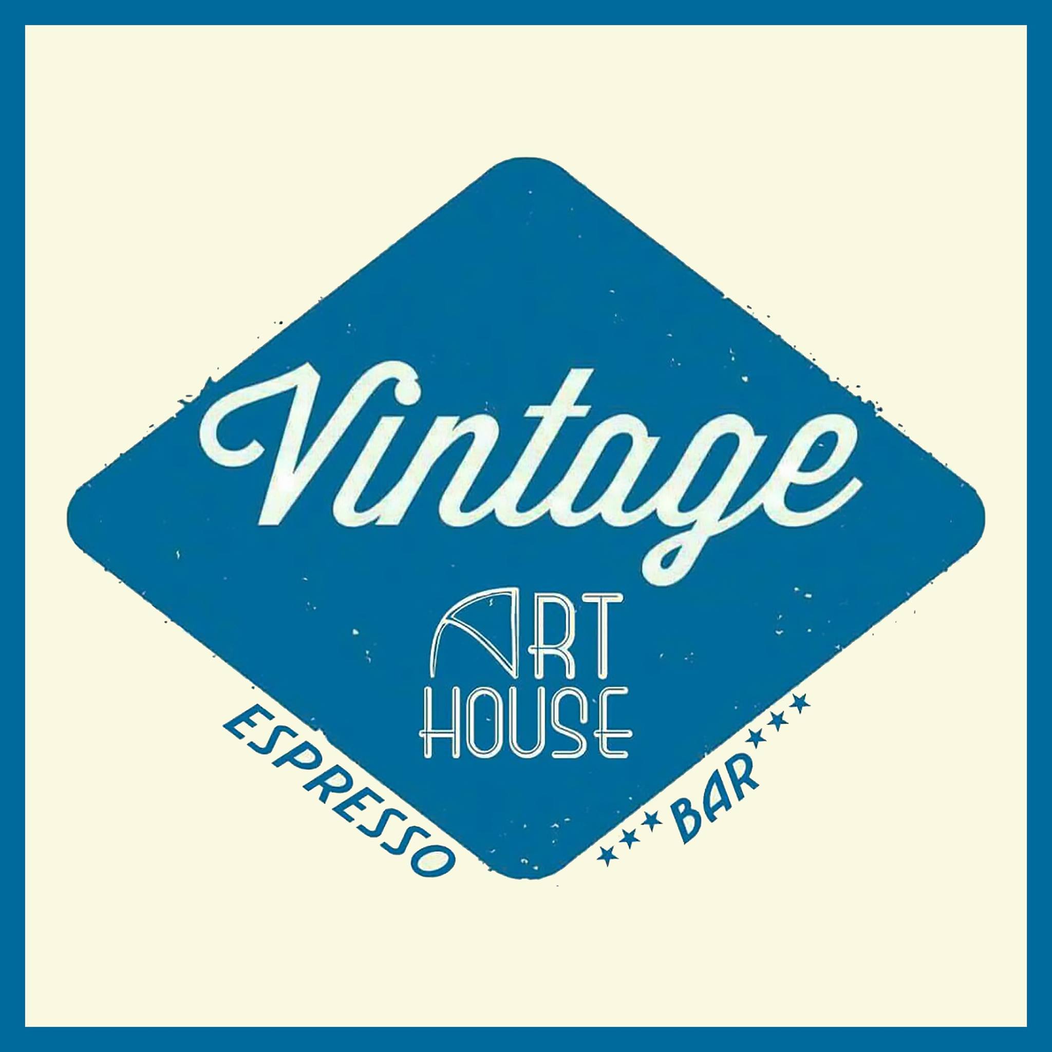 Cafe & Bar: Vintage Art House Logo