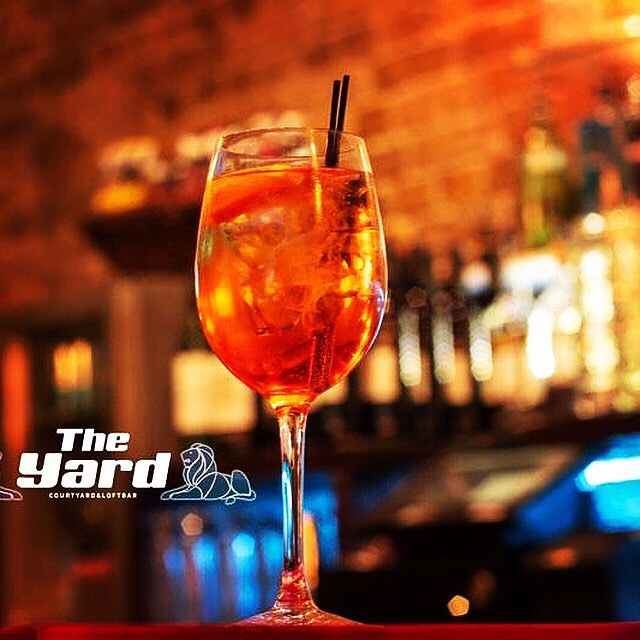 Yard Bar  Logo